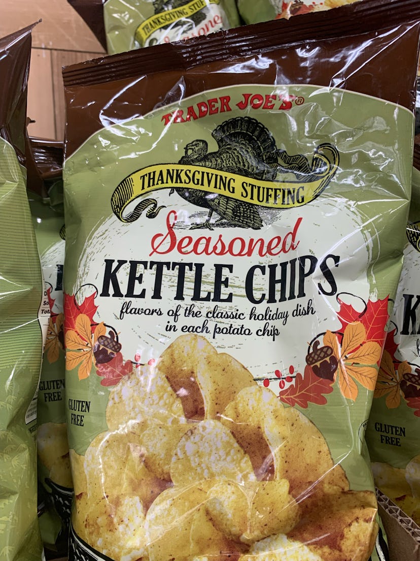 seasoned kettle chips from trader joe's