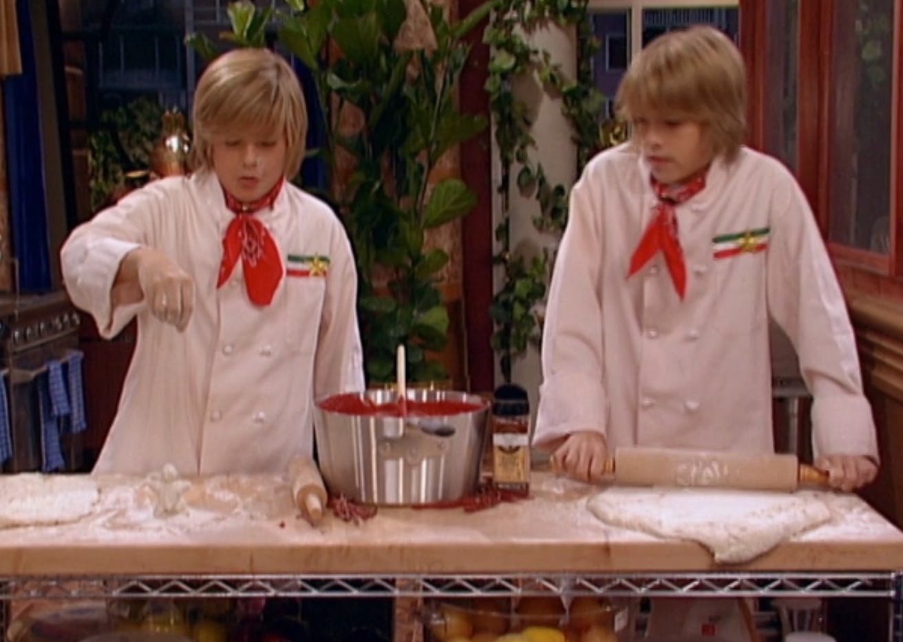 Zack & Cody's 'Suite Life' Dinner Reservation Is Finally Here