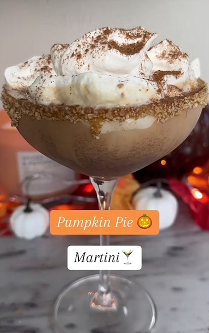 A pumpkin pie martini is a sophisticated pumpkin cocktail recipe to enjoy in the autumn. 