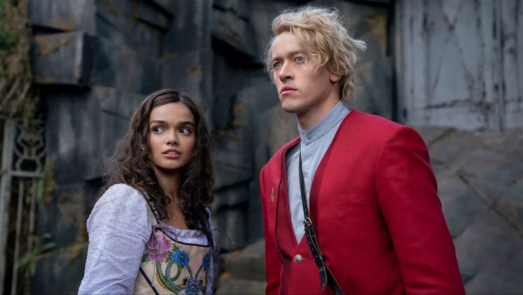 Lucy Gray Baired and Snow in 'The Hunger Games: Ballad of Songbirds & Snakes.'