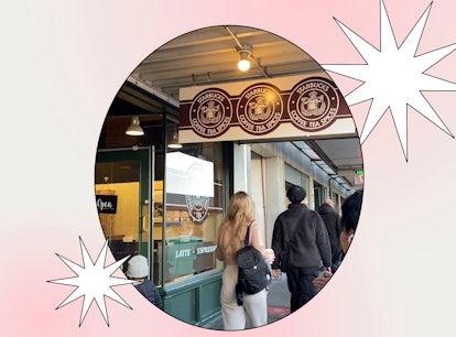 I went to the original Starbucks store to see if it's worth visiting in Seattle.