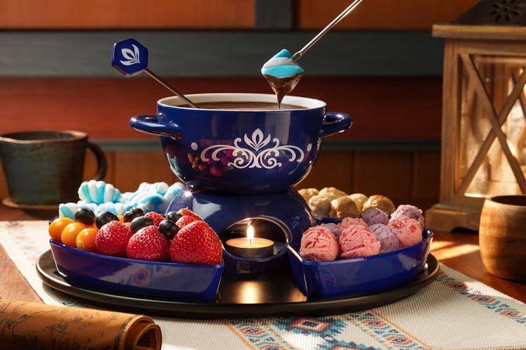 The World of Frozen at Hong Kong Disneyland has chocolate fondue. 