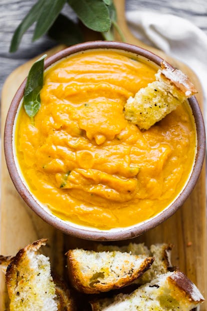 18 Fall Appetizers That Won't Ruin Thanksgiving Dinner