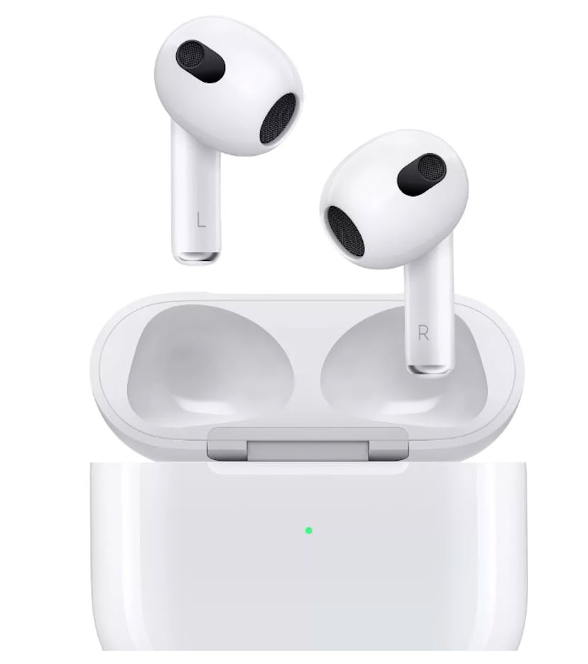  AirPods (3rd Generation) With Lightning Charging Case
