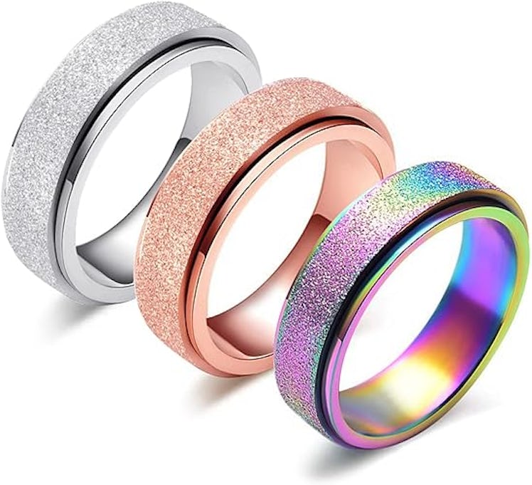 LAOYOU Spinner Ring for Anxiety Relief