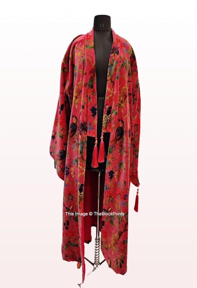 OFMD Pink Bird Velvet Banyan Fabric Kimono, one of the best Christmas gifts for wife 2023
