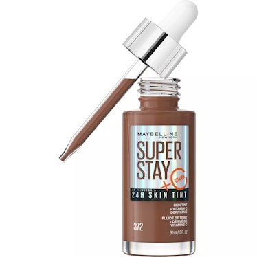 Super Stay 24HR Skin Tint Foundation with Vitamin C