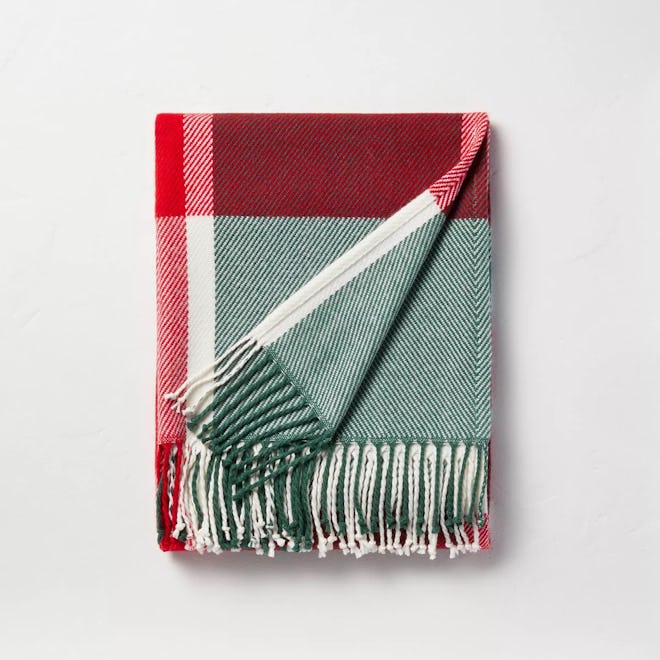 Festive Plaid Woven Christmas Throw Blanket 