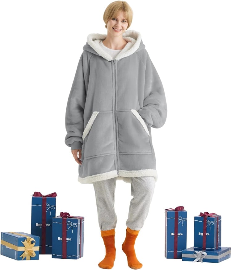 Bedsure Wearable Blanket Hoodie with Zipper