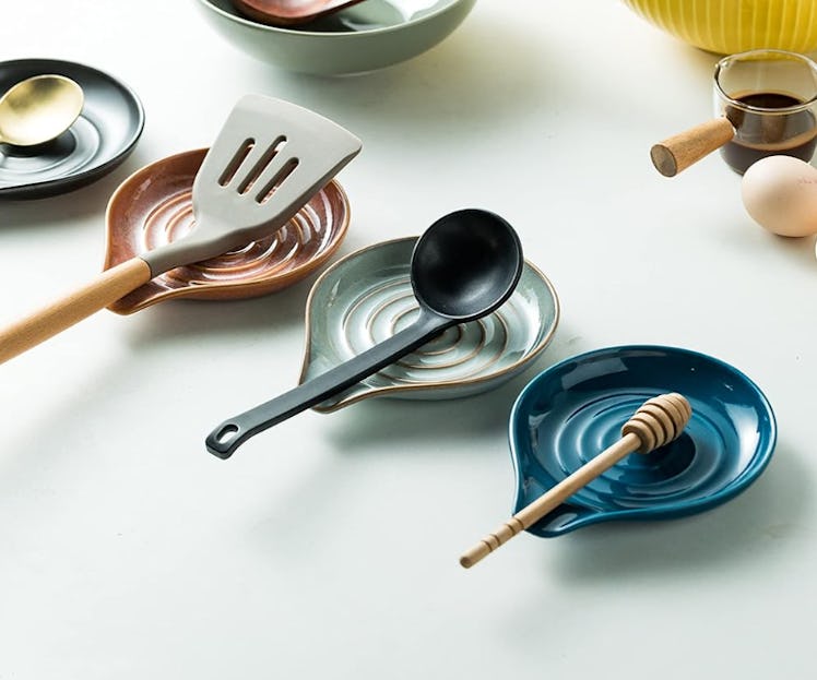 Cormomu Spoon Holder