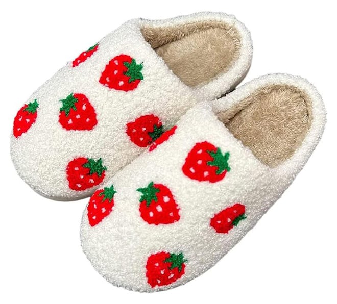 OTELUXS Strawberry House Slippers