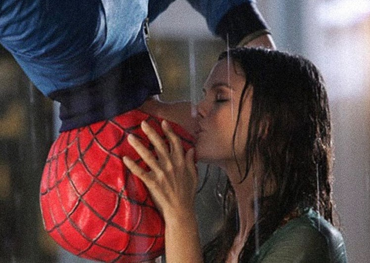Seth and Summer Spider-Man kiss