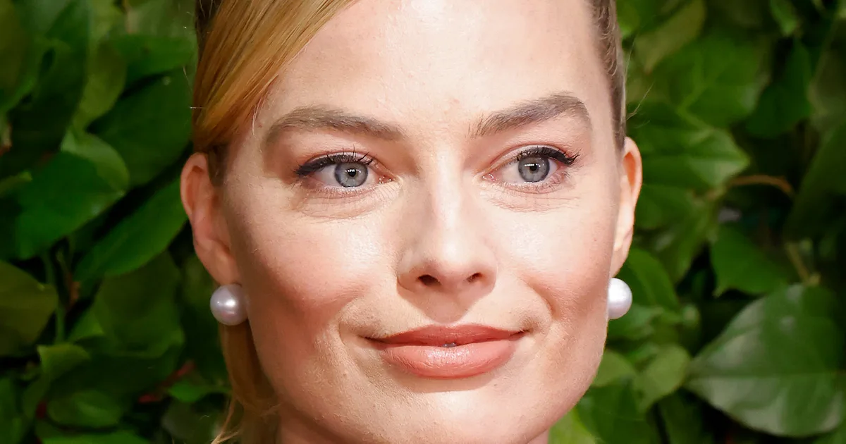 Margot Robbie References