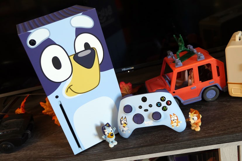 This custom Bluey Xbox and controller is as rare as it gets, and it could be yours!