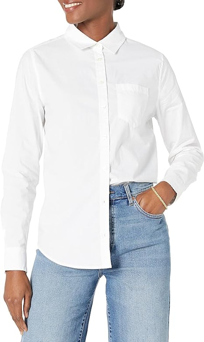 Amazon Essentials Long-Sleeve Button-Down Poplin Shirt