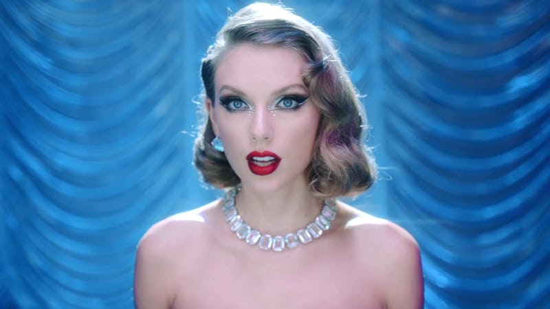 Taylor Swift red lipstick in Bejeweled video