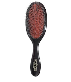 Serena van der Woodsen's morning routine on 'Gossip Girl' would include this hair brush. 