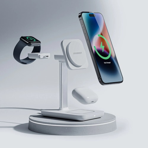 Rapid TRIO 3-in-1 Wireless Charging Station ($139.99 CAD)