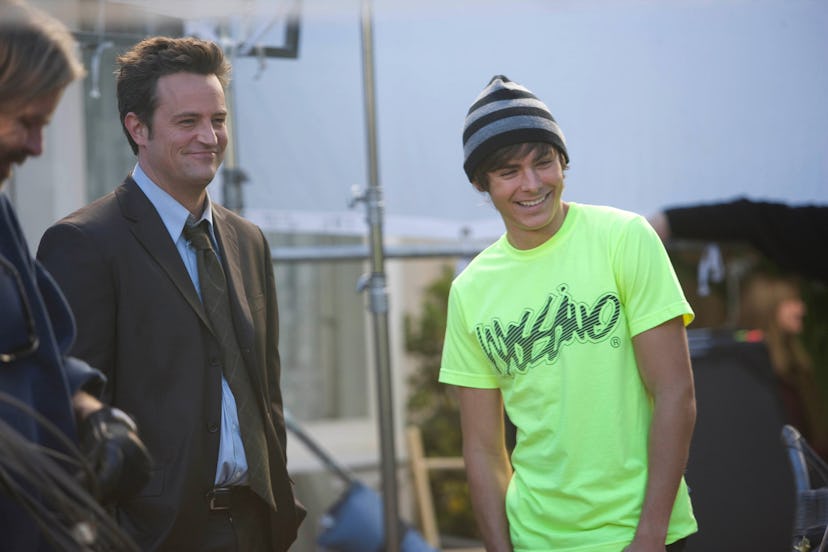 Matthew Perry and Zac Efron filming '17 Again.'