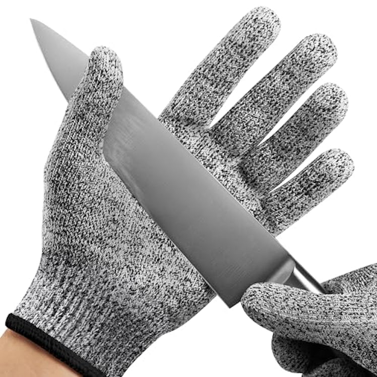 NoCry Premium Cut Resistant Gloves