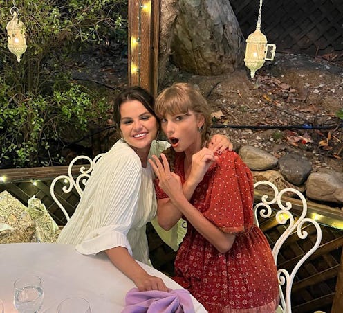 Selena Gomez & Taylor Swift
