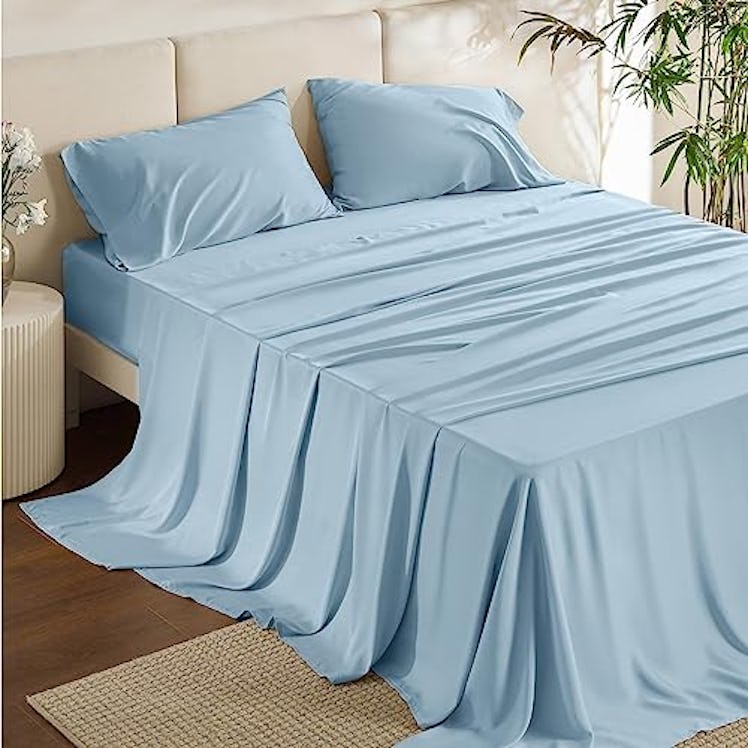 Bedsure Bamboo Cooling Sheets (4-Piece Set)