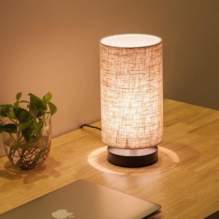 lifeholder Table Lamp