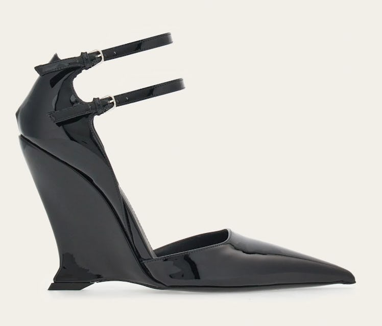 black wedge heel