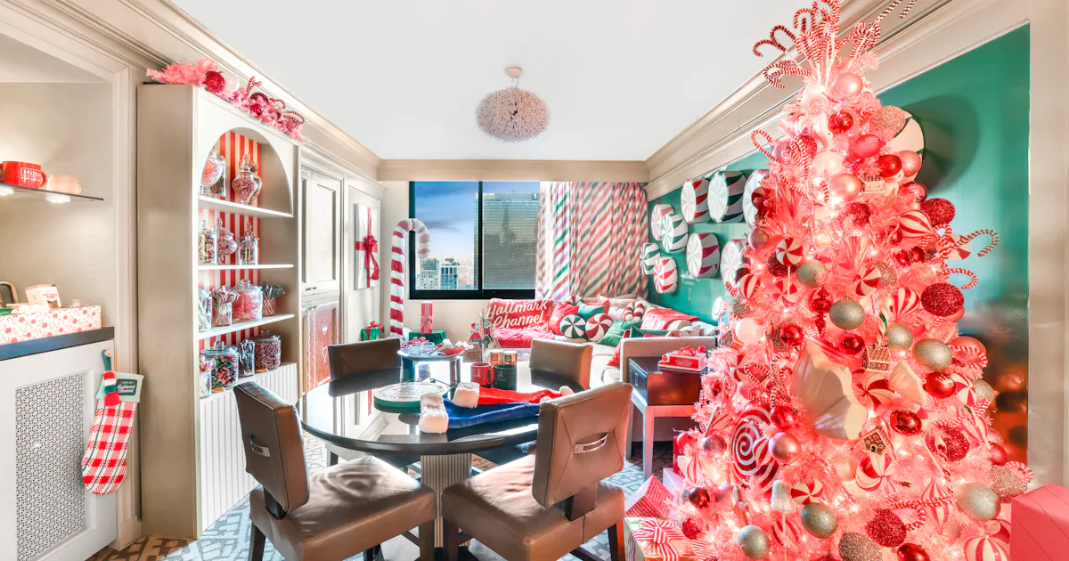 Hallmarks Inside You Can Stay Inside A Hallmark Movie At A Hilton Suite This Holiday Season