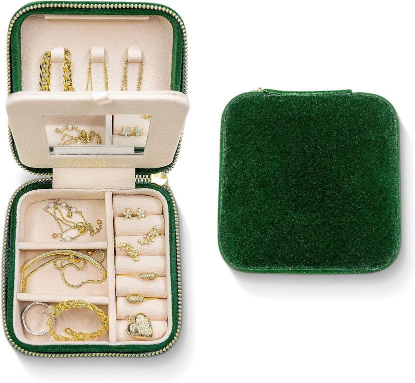 Benevolence LA Plush Jewelry Organizer Box