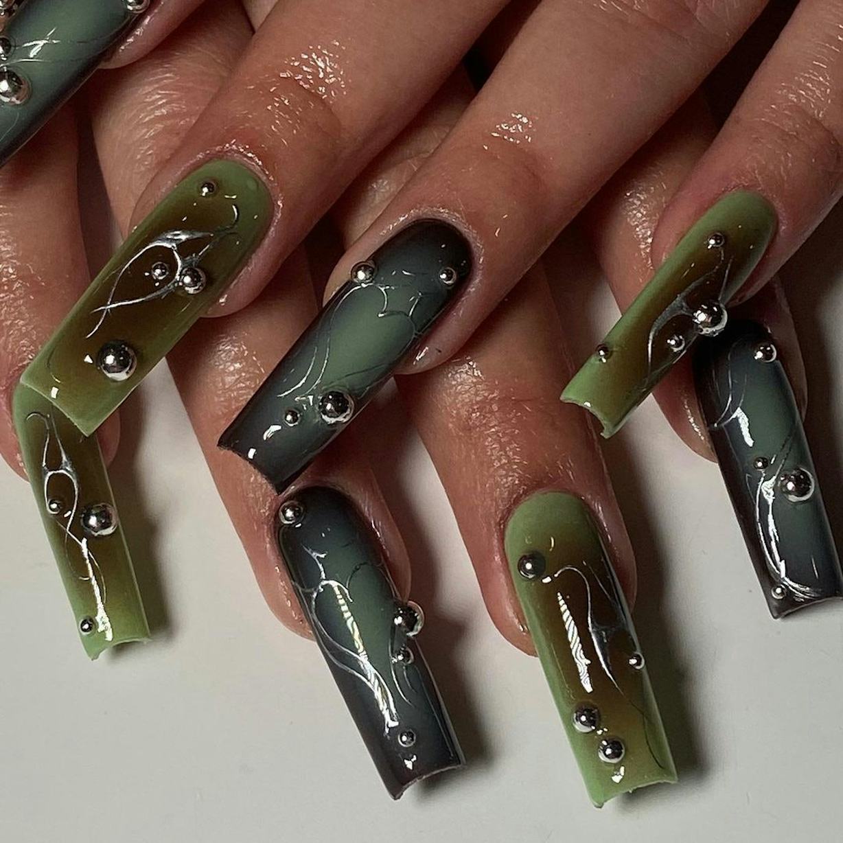 16 Cabincore Nail Design Ideas For Winter 2025 That Give Cozy Vibes