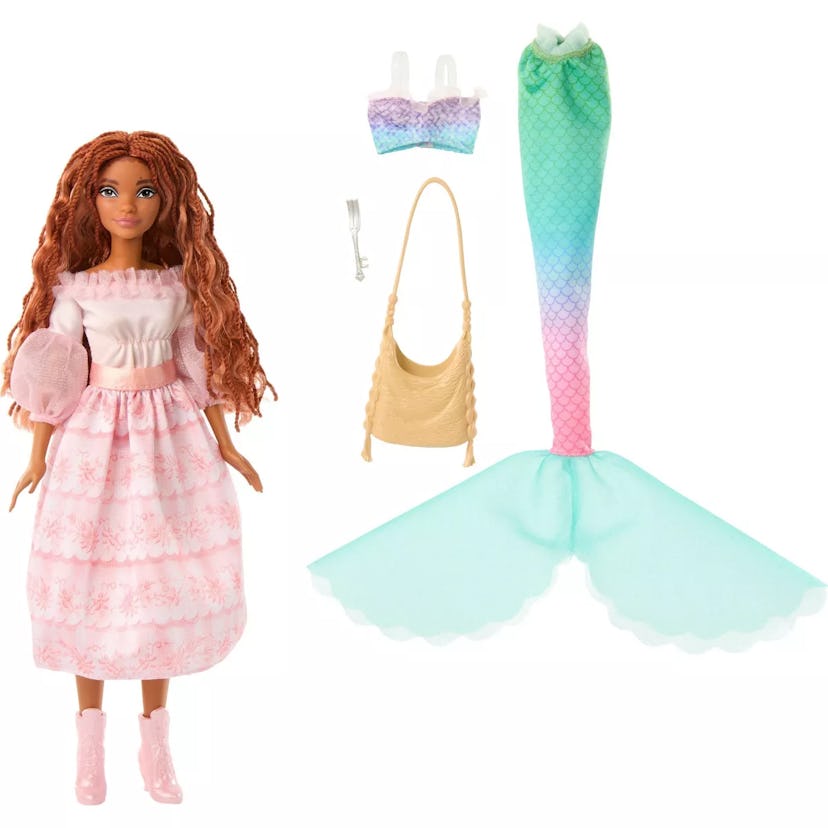  The Little Mermaid Fashion Adventure Ariel Fashion Doll 