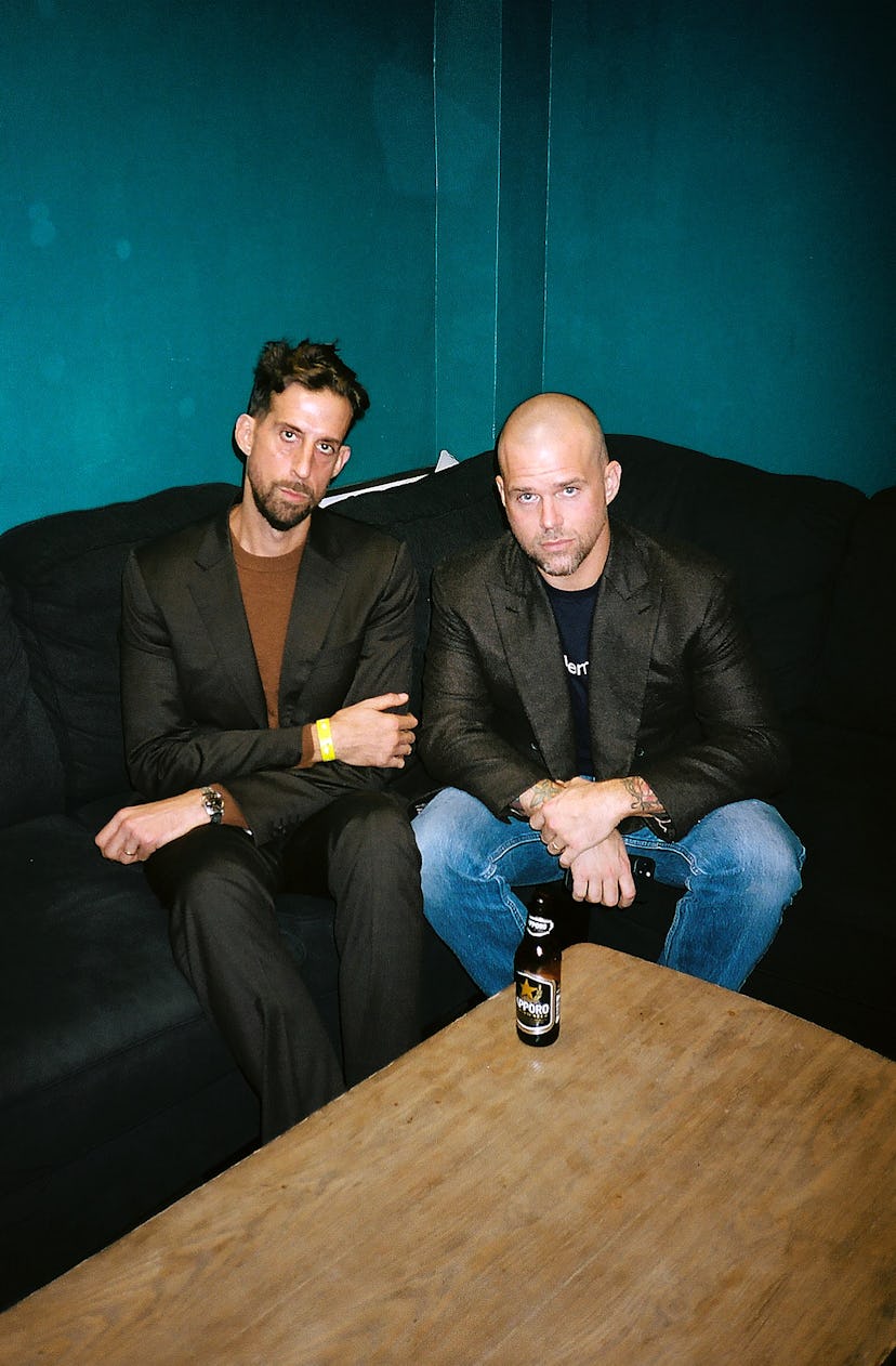 how long gone hosts chris black and jason stewart