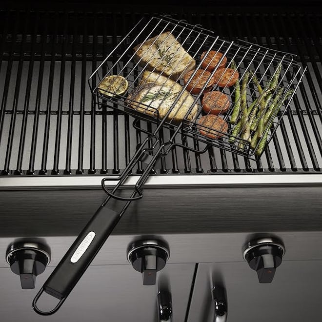 Cuisinart Simply Grilling Nonstick Grilling Basket