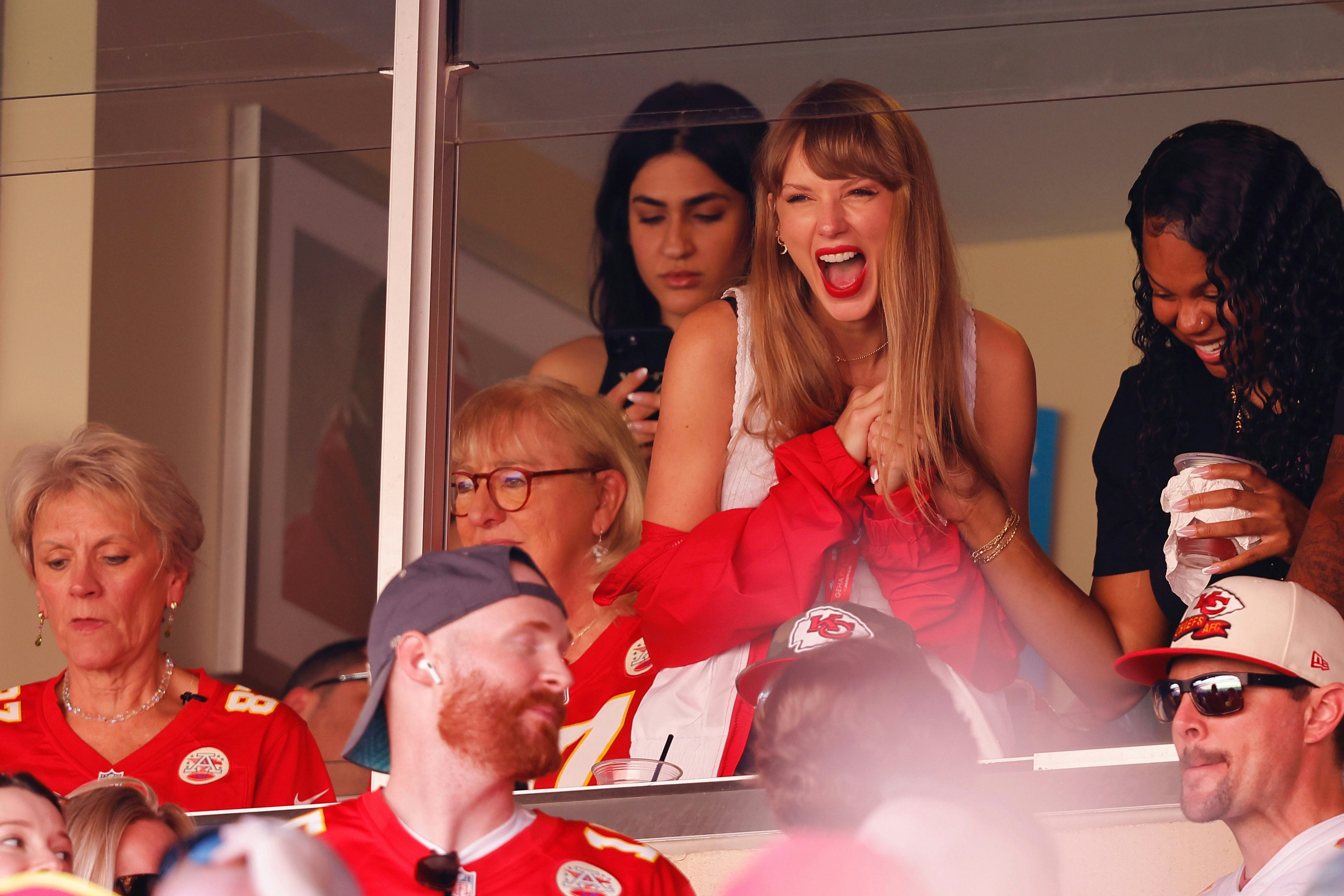Taylor Swift reacts during a game between the Chicago Bears and the Kansas City Chiefs.