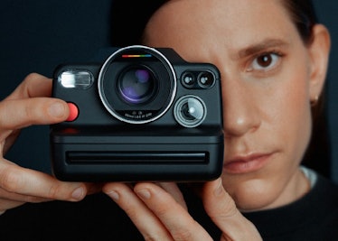 Polaroid I-2 instant camera with autofocus and manual controls