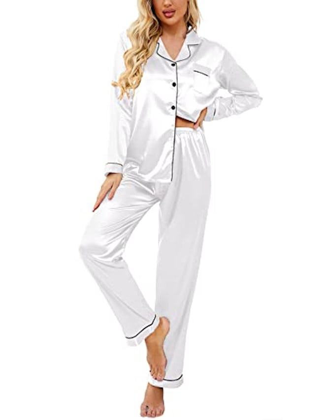 Ekouaer Women's Satin Pajamas Set Soft Long Sleeve Sleepwear Button Down Loungewear Soft Silk Pjs Se...