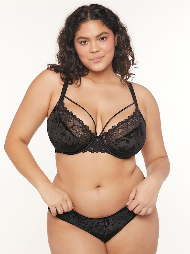 Velvet Lace Plunge Unlined Bra