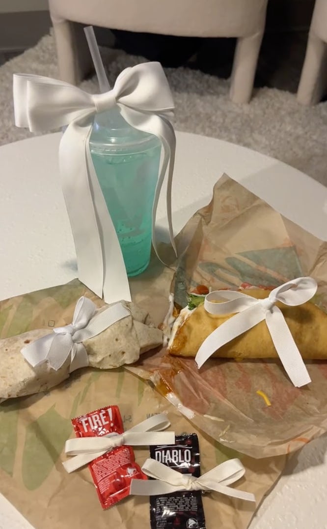 TikTok users love food wearing bows.