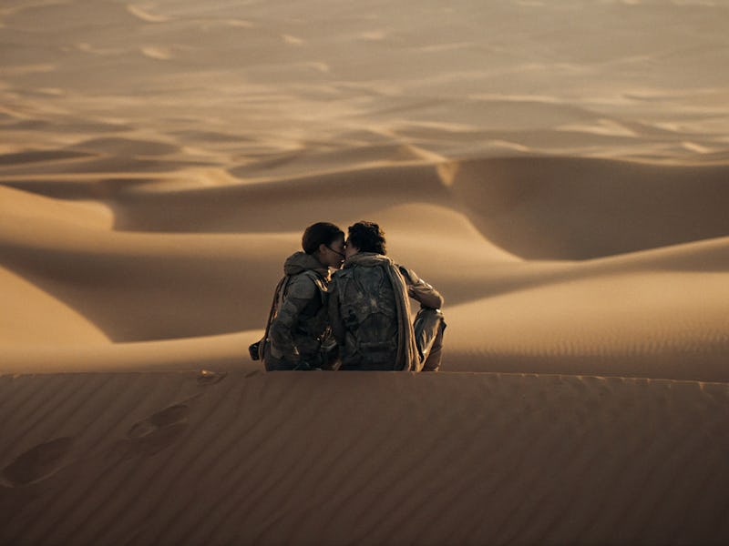 Chani and Paul in the 'Dune: Part Two' trailer