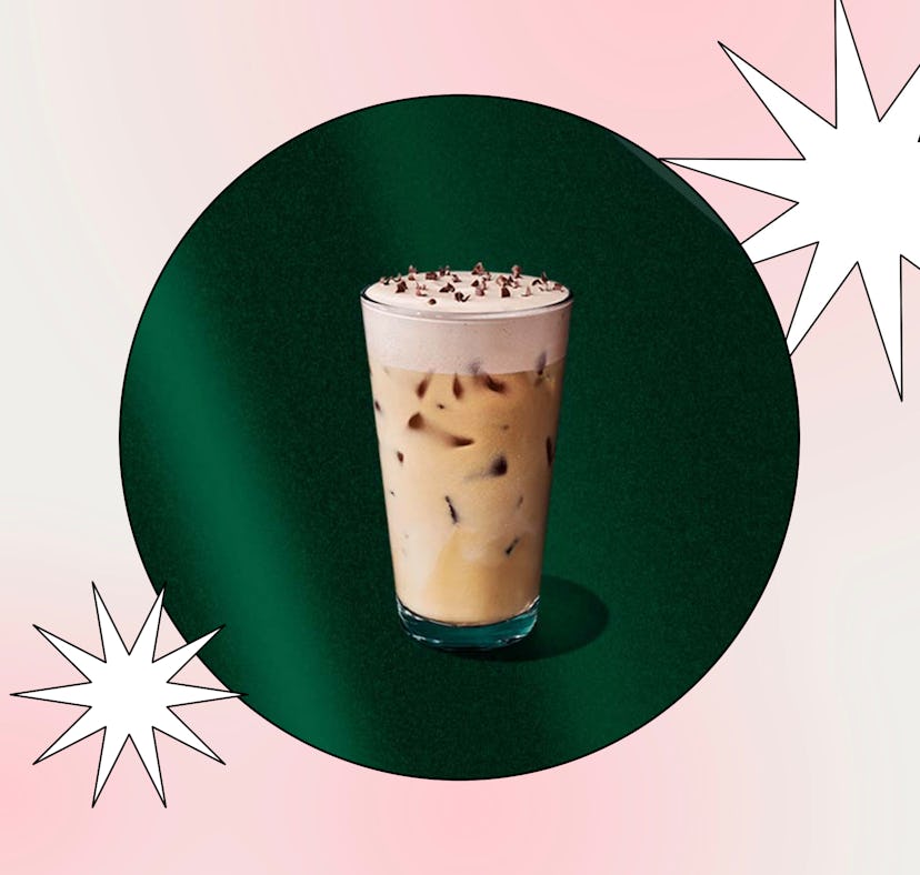 I tried Starbucks' new Merry Mint White Mocha for the holidays.