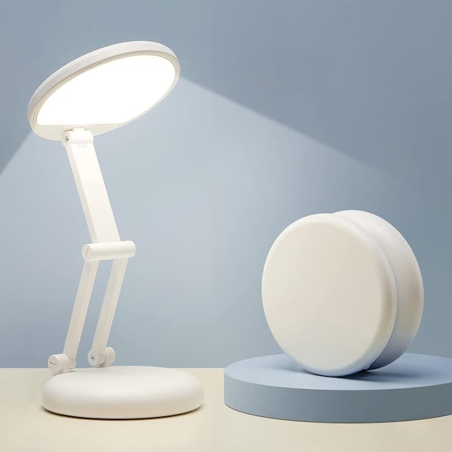 One Fire Battery-Operated Foldable Lamp 