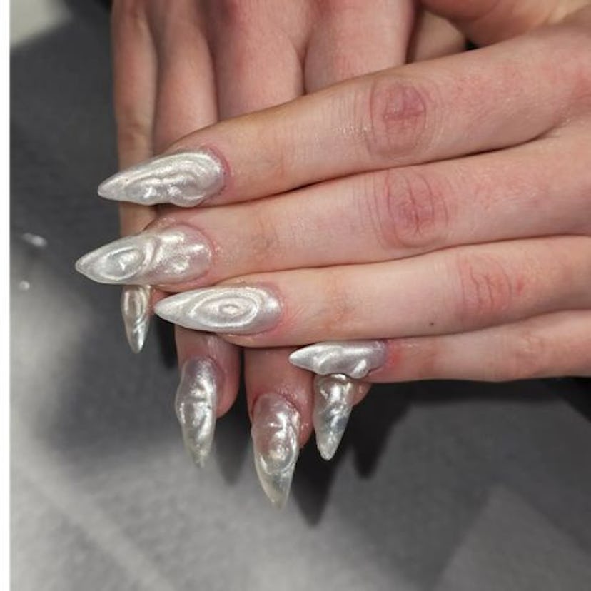 3D oyster nails.