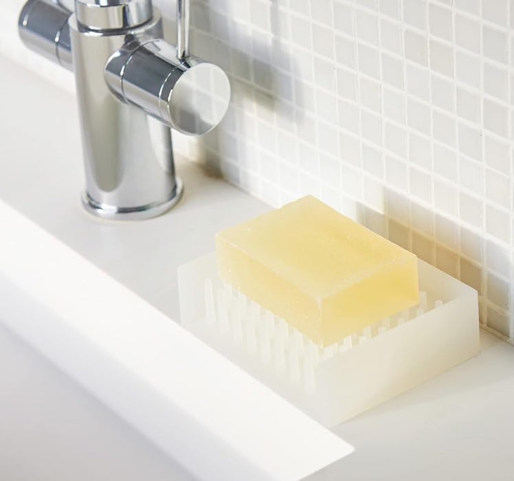 Yamakazi Home Self-Draining Soap Tray