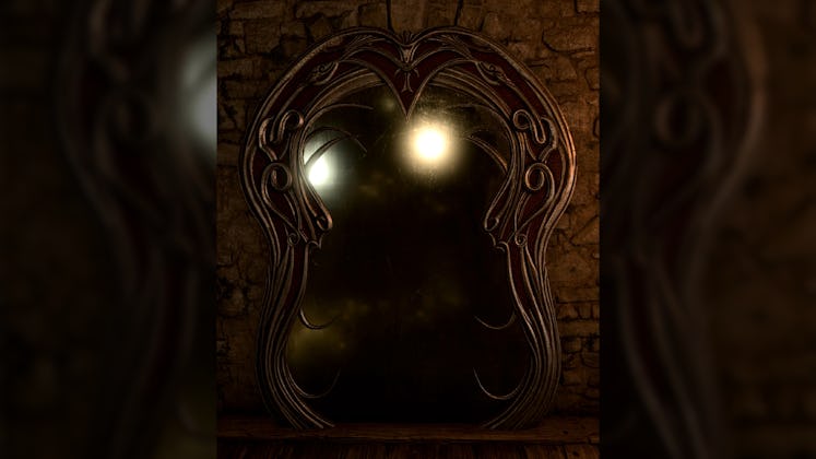 Ornate Mirror from Baldur's Gate 3. 