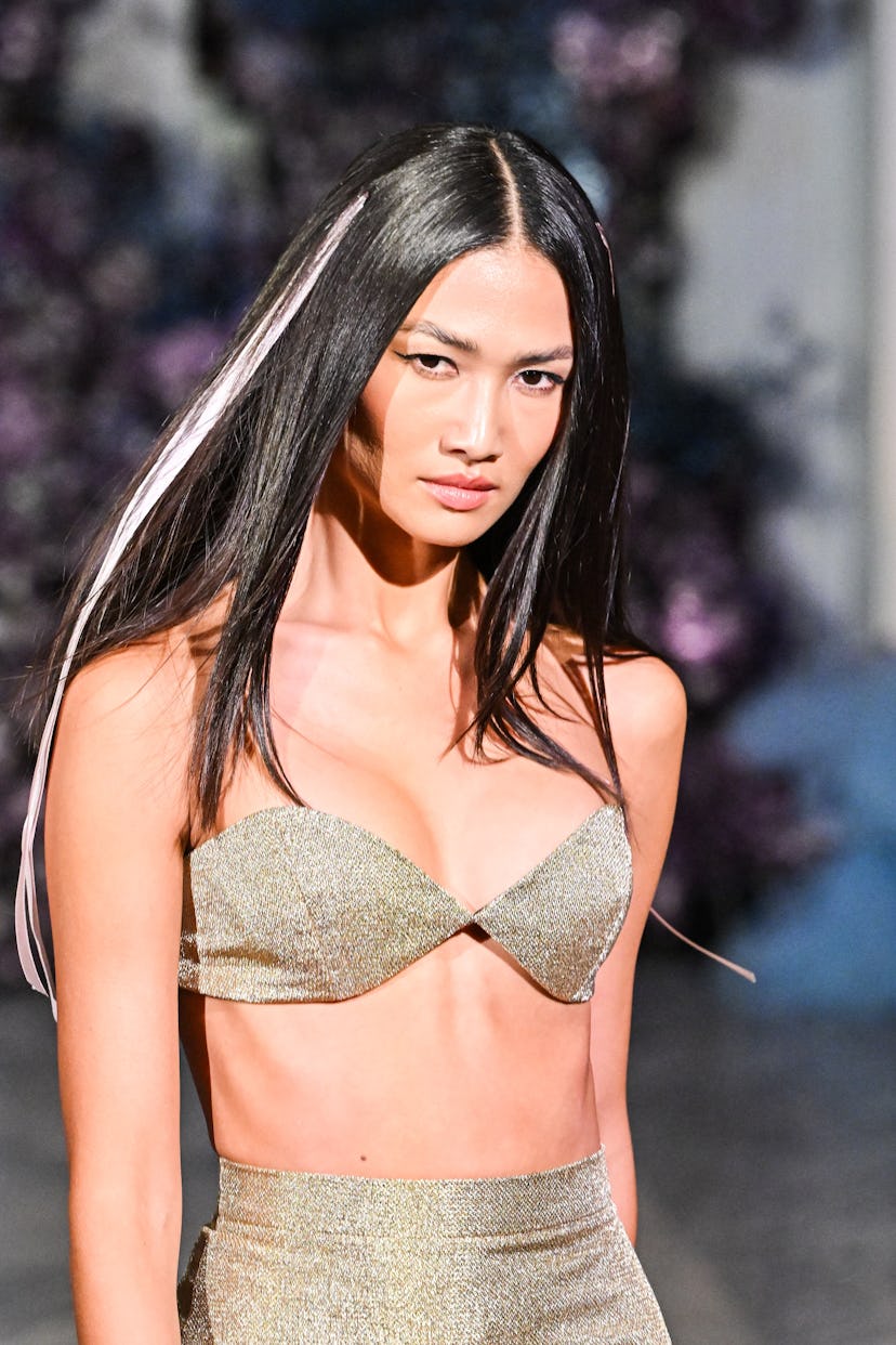 Christian Siriano hair ribbons at the Spring 2024 Ready To Wear Fashion Show.