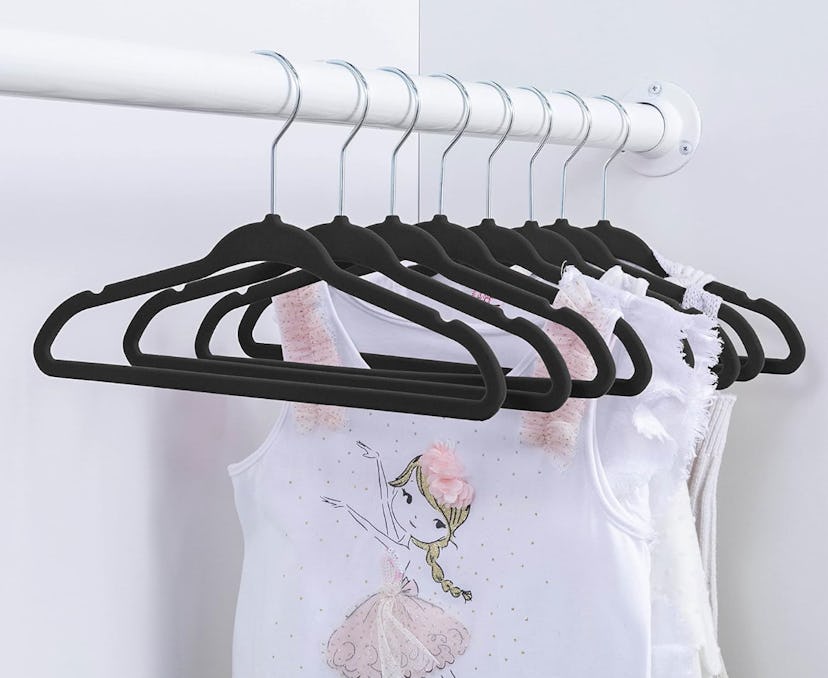 Zober Velvet Baby Hangers (30-Pack)