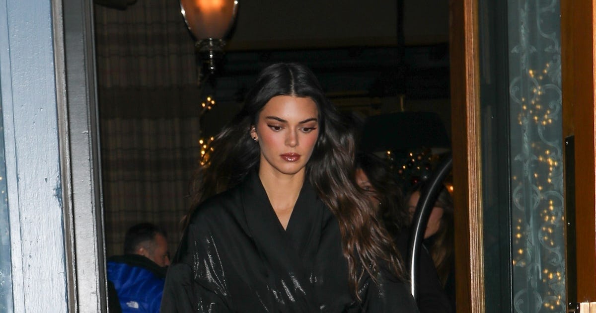 Kendall Jenner Takes On Aspen In Sci-Fi Shapewear