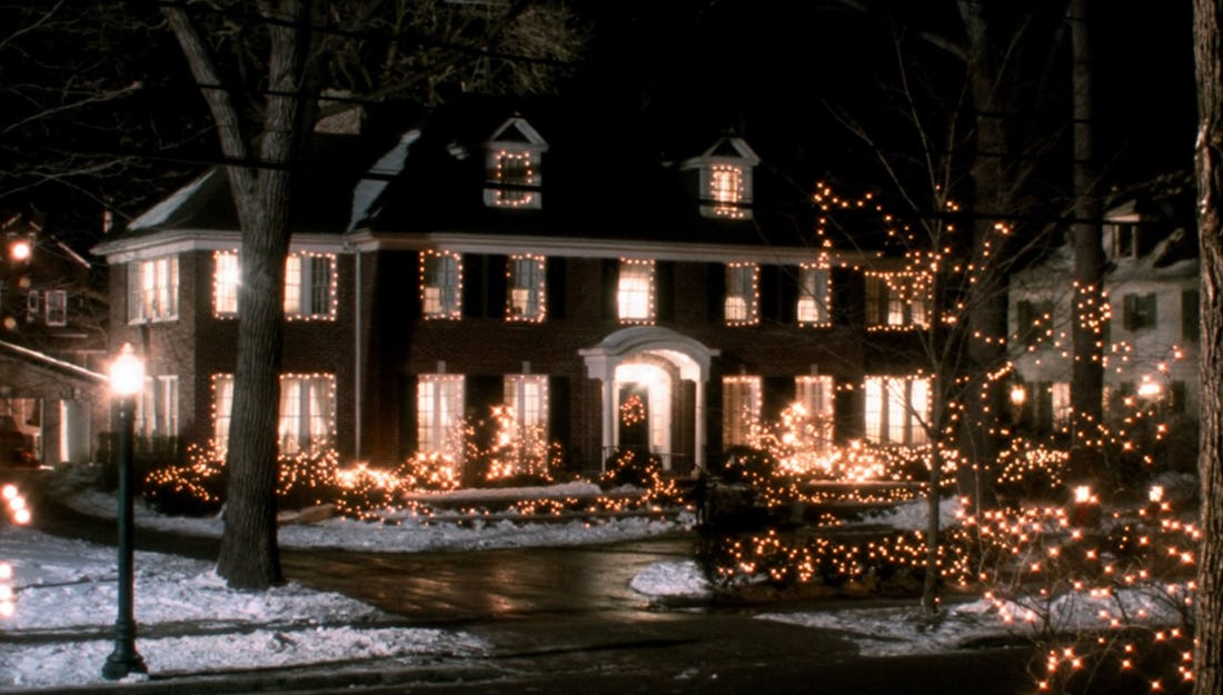 A 'Friends' Theory Claims Monica & Chandler Moved Into The 'Home Alone