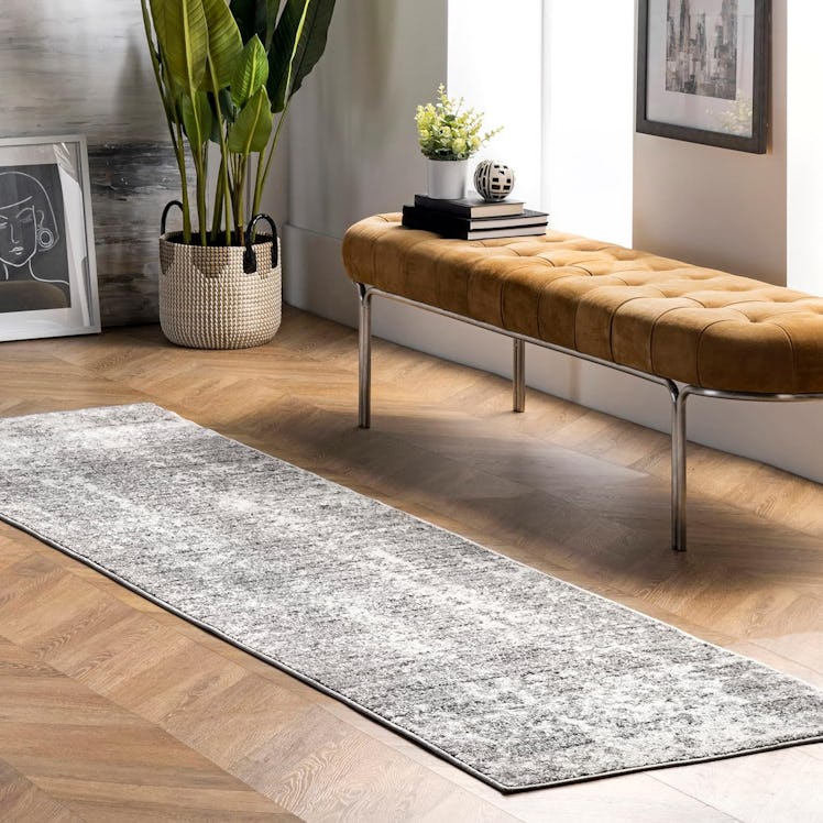 nuLOOM Deedra Modern Abstract Area Rug